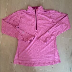 NIKE Quarter-Zip Top
